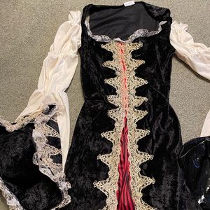 Bucaneer Beauty Pirate Costume dress
